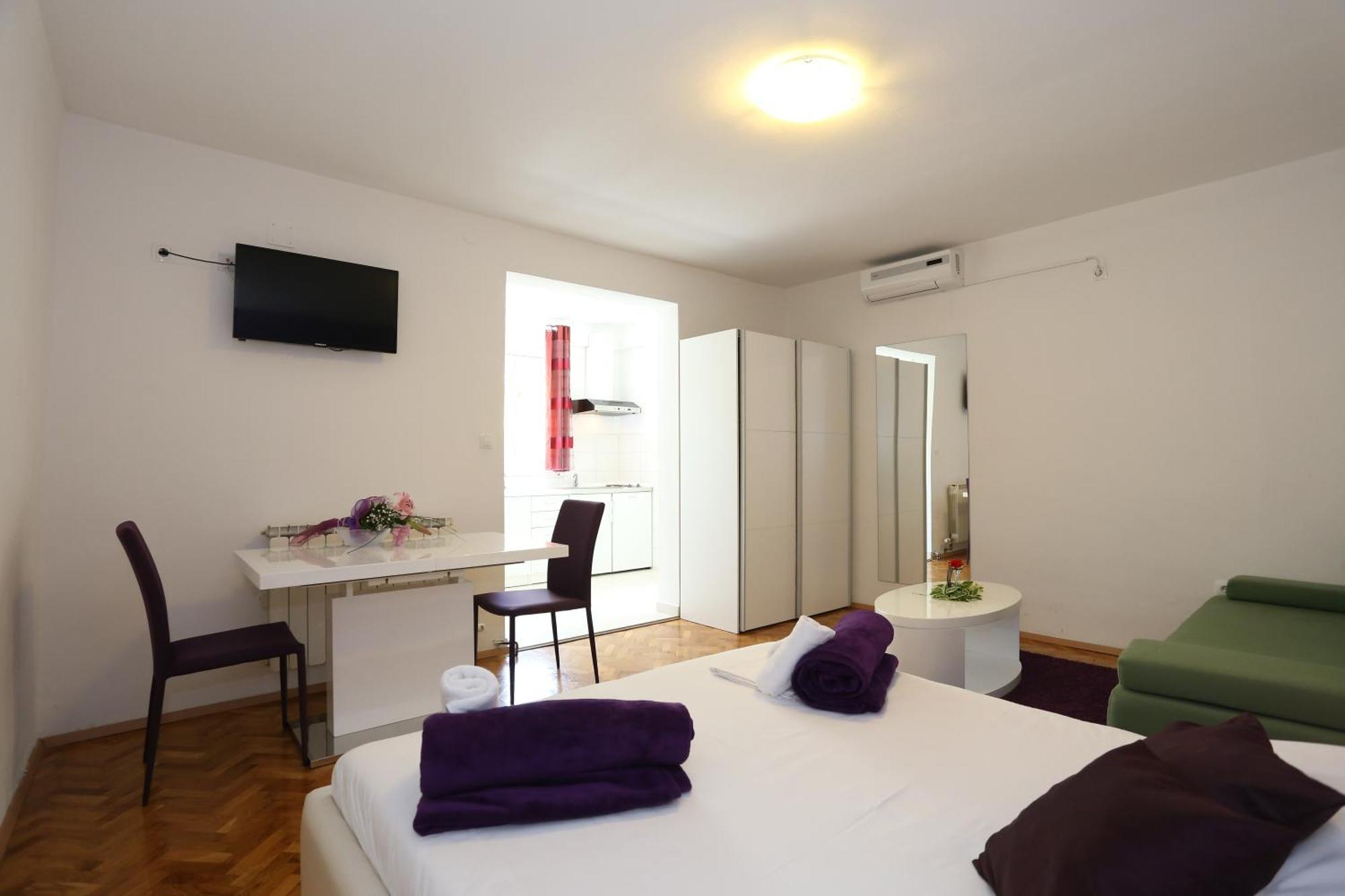 Apartments Maruna Self check-in Zadar Zimmer foto