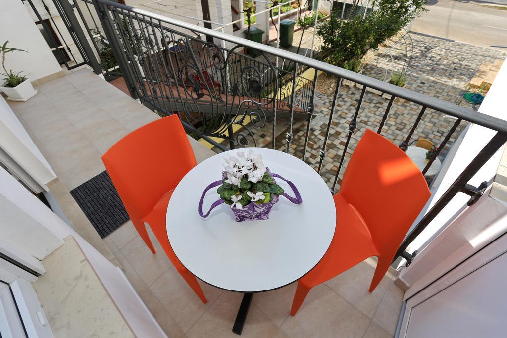 Apartments Maruna Self check-in Zadar Exterior foto