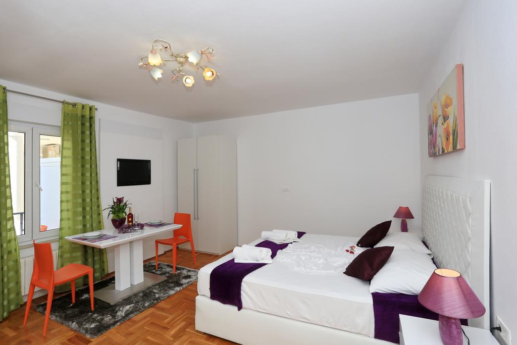 Apartments Maruna Self check-in Zadar Exterior foto