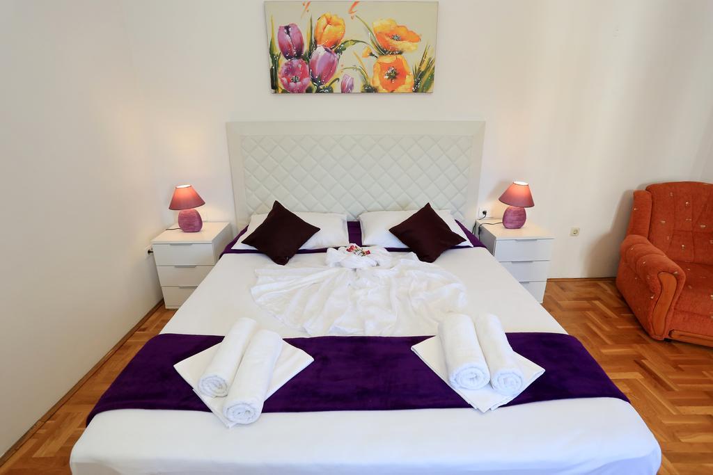 Apartments Maruna Self check-in Zadar Exterior foto