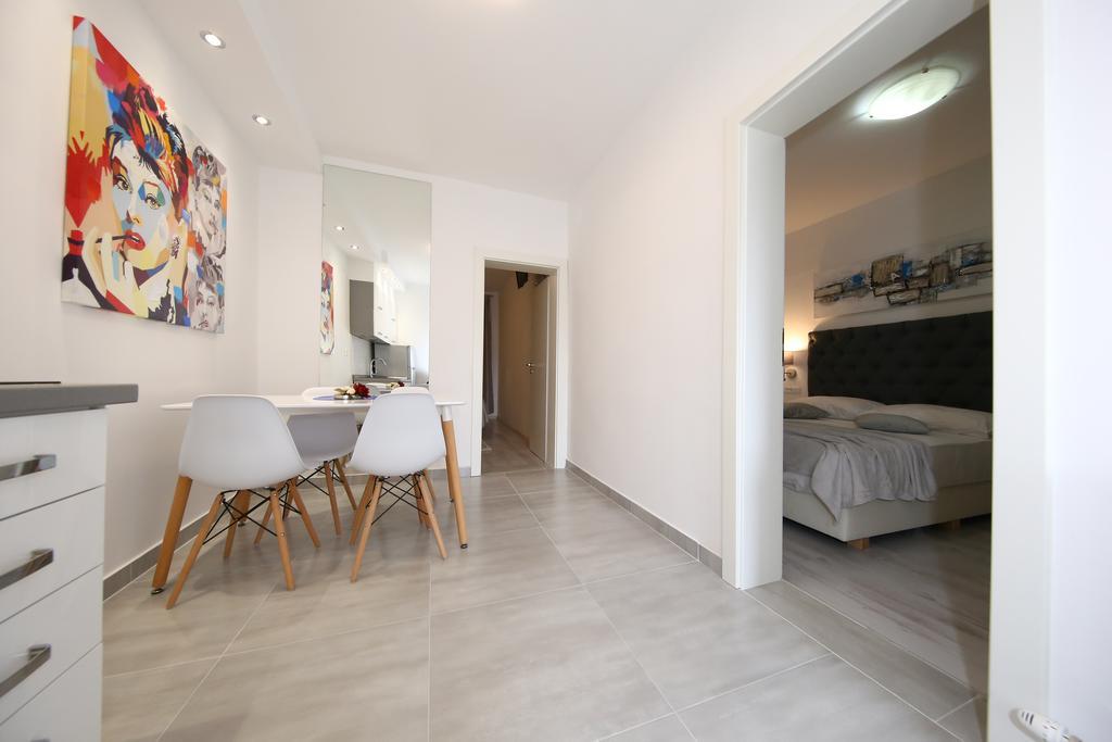 Apartments Maruna Self check-in Zadar Exterior foto